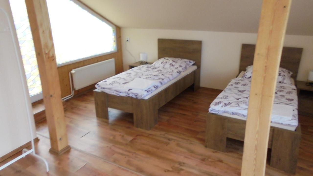 Apartman Aya Janov nad Nisou Εξωτερικό φωτογραφία